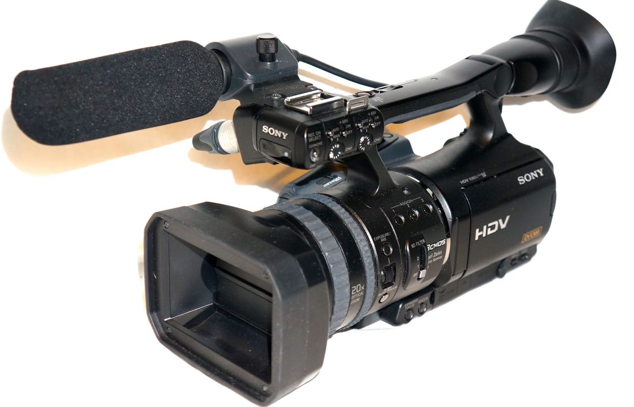 Sony HVR-V1U HDV CMOS Camcorder - 90 Day Warranty!