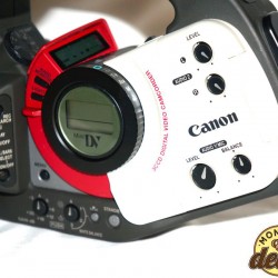 Canon XL1s 3CCD MiniDV Camcorder - 90 Day Warranty - Image 4