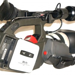 Canon XL1s 3CCD MiniDV Camcorder - 90 Day Warranty - Image 5