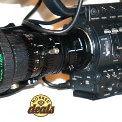 JVC GY-HD200U HD camcorder/Fujinon Th16x5.5BRMU lens - Image 3