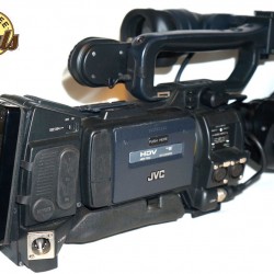 JVC GY-HD200U HD camcorder/Fujinon Th16x5.5BRMU lens - Image 6