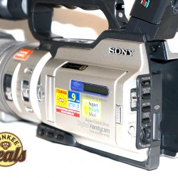 Sony Handycam DCR-VX2000 3CCD Camcorder - 30 Day Warranty! - Image 4
