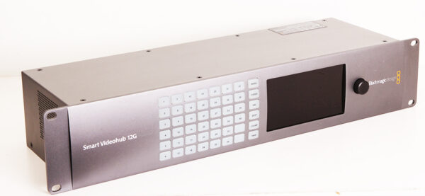 Blackmagic Design Smart Videohub 40x40 12G-SDI | VHUBSMARTE12G4040